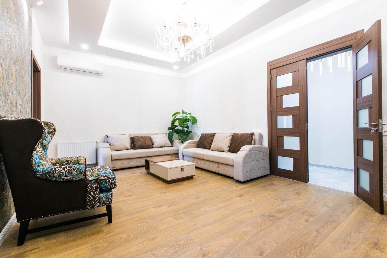 Sweet Home 6 Vip Rustaveli Avenue Tbilisi Luaran gambar